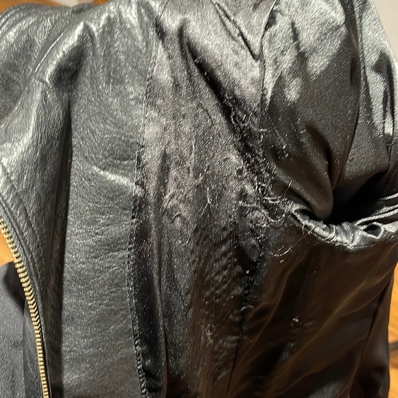 Danier Leather Jacket - Picture 7 of 7
